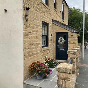 https://the-gables-haworth.yorkshirehotels.net