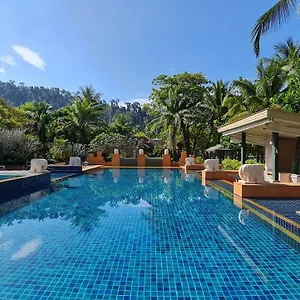 https://baan-khaolak-resort.khao-lakhotels.com