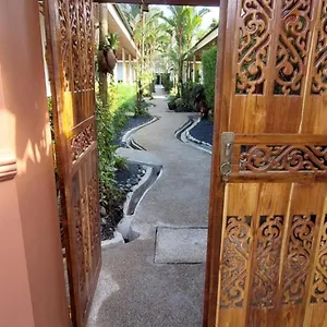 https://loma-resort.khao-lakhotels.com