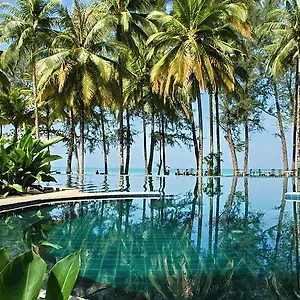 Royal Bangsak Beach Hotel Khao Lak